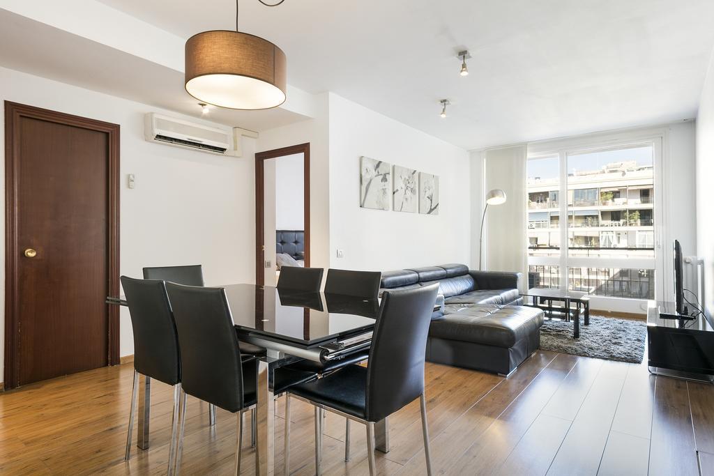 Uma Suites Bruc Barcelona Bagian luar foto